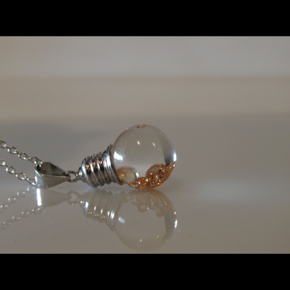 Grace & Kindness Light bulb necklace - Picture 2 of 3